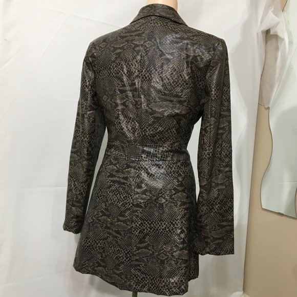 BCBGMaxazaria snake skin print coat - Picture 3 of 7